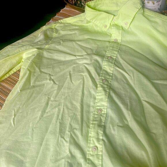 NWOT Zara l/s button up . Sheer but not see through pale neon yellow size S - Picture 1 of 3